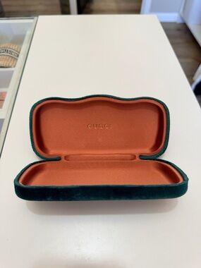 Gucci Green Velvet Eyewear Case with Terracotta Lining